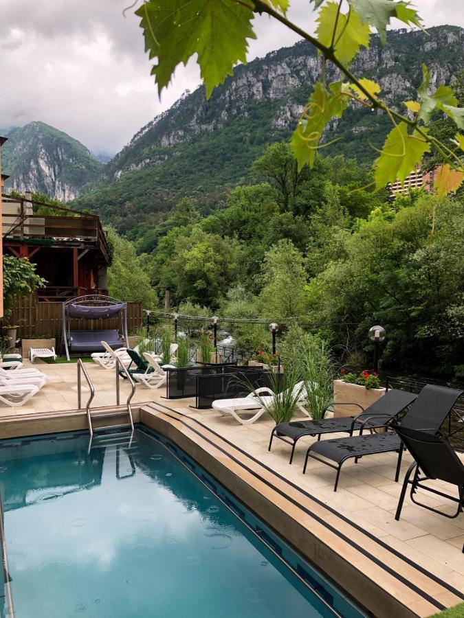 Hotel Holiday Maria Băile Herculane Exterior foto